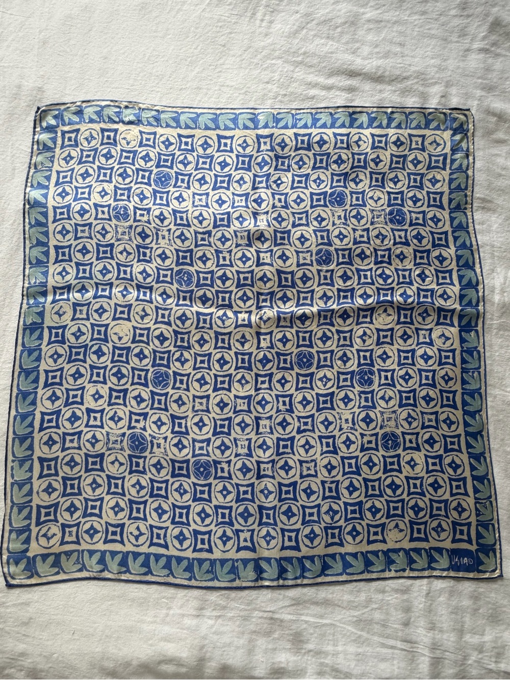 Vintage Block Printed Silk Scarf Blue and Cream Geometric Rolled Edges 22x22” - Picture 2 of 11